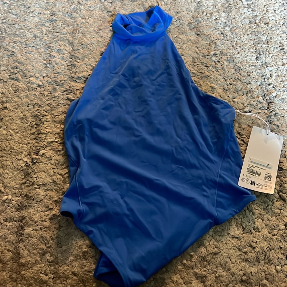 Nulu Lululemon bodysuit size M